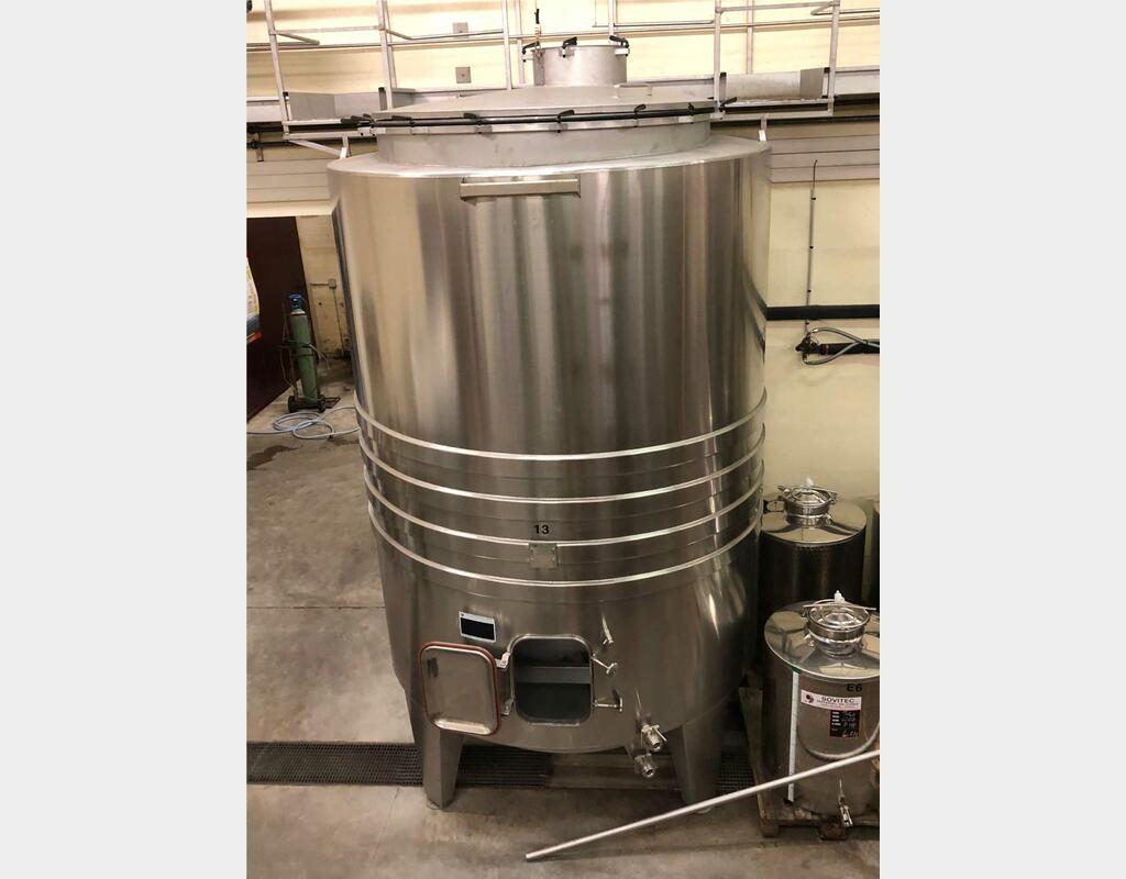 Cuve inox fermée - Fond conique sur pieds