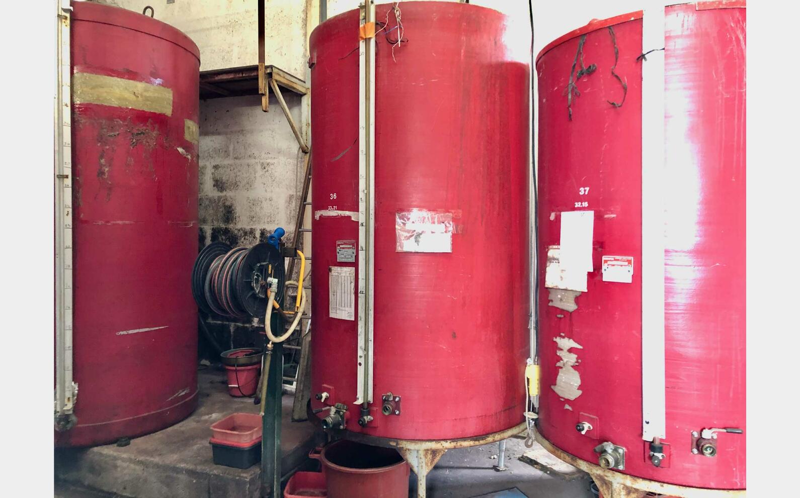 Fiber tank - Storage 33 HL (3,300 liters) SODIPIA
