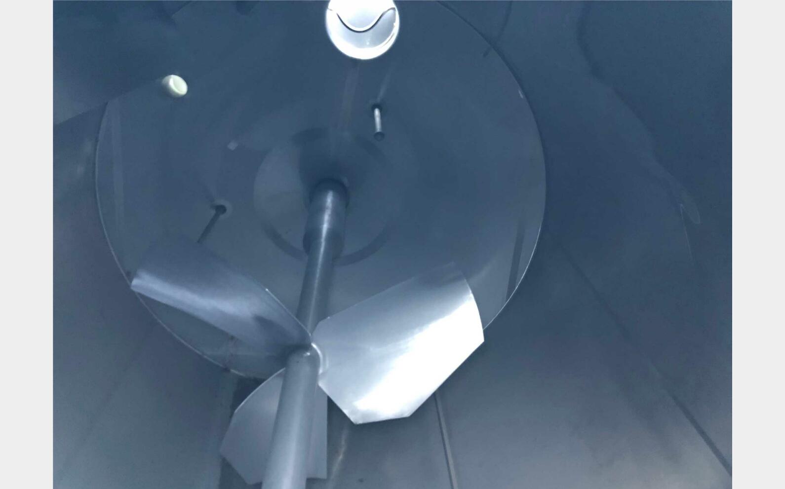 Cuve inox - Agit&eacute;e isol&eacute;e 200 HL (20 000 litres) PIERRE GUERIN