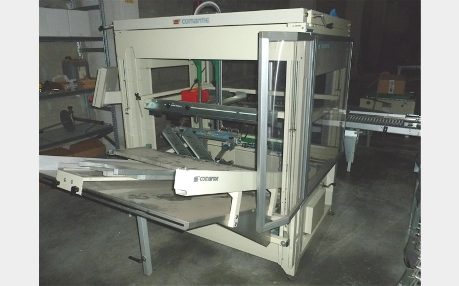 Formeuse automatique de caisse