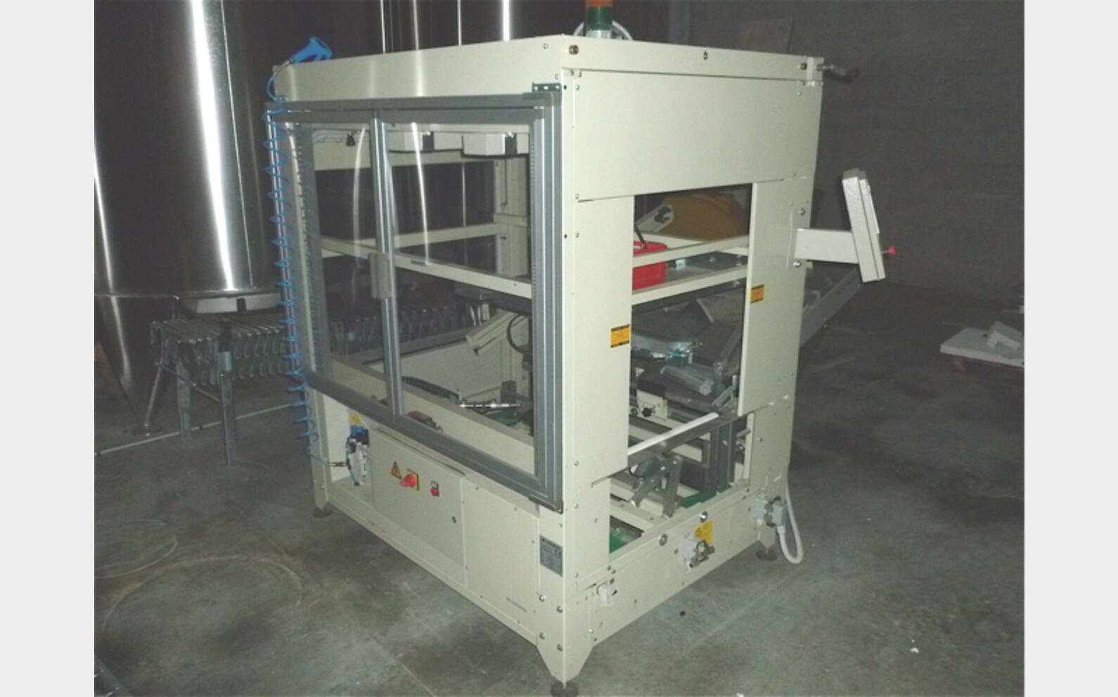 Formeuse automatique de caisse