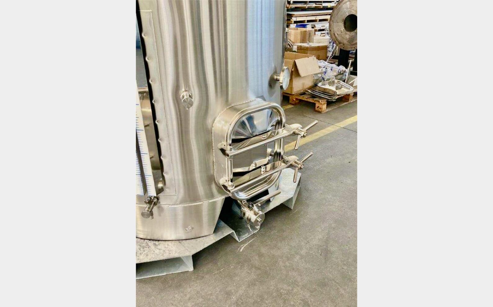 Cuve inox 304 - Ferm&eacute;e 17.50 HL (1 750 litres) ARSILAC