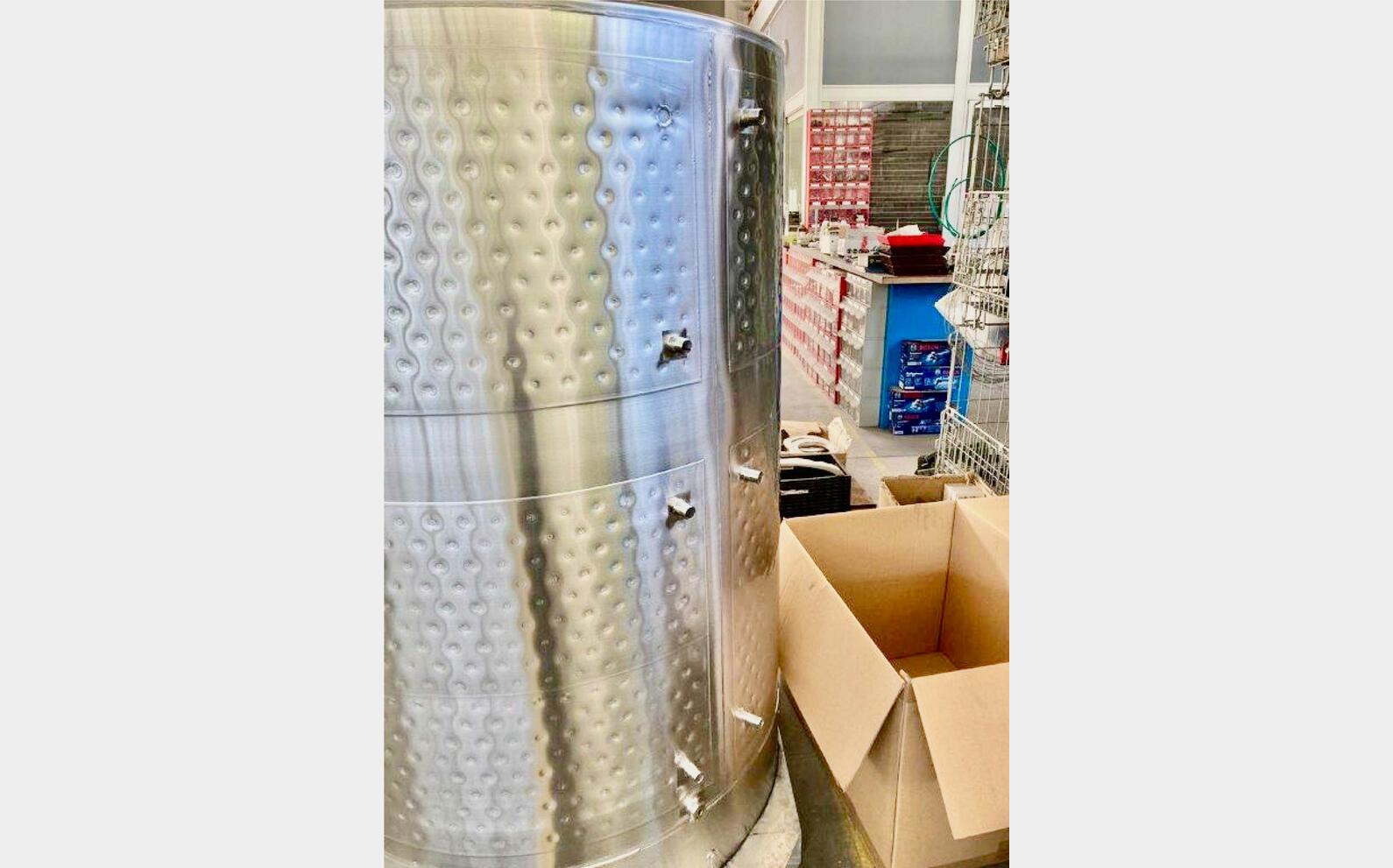 Cuve inox 304 - Ferm&eacute;e 17.50 HL (1 750 litres) ARSILAC