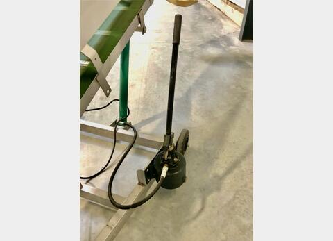 Elevateur &agrave; tasseaux