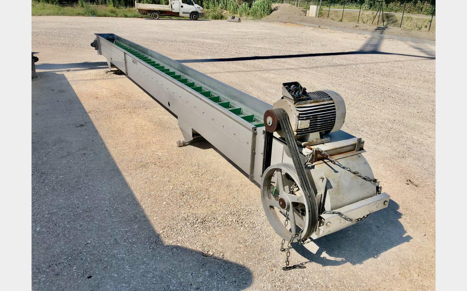 Tapis plat &agrave; bande 12 m&egrave;tres BUCHER