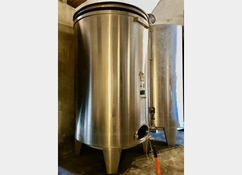 Stainless steel tank with floating cap - Conical bottom on feet