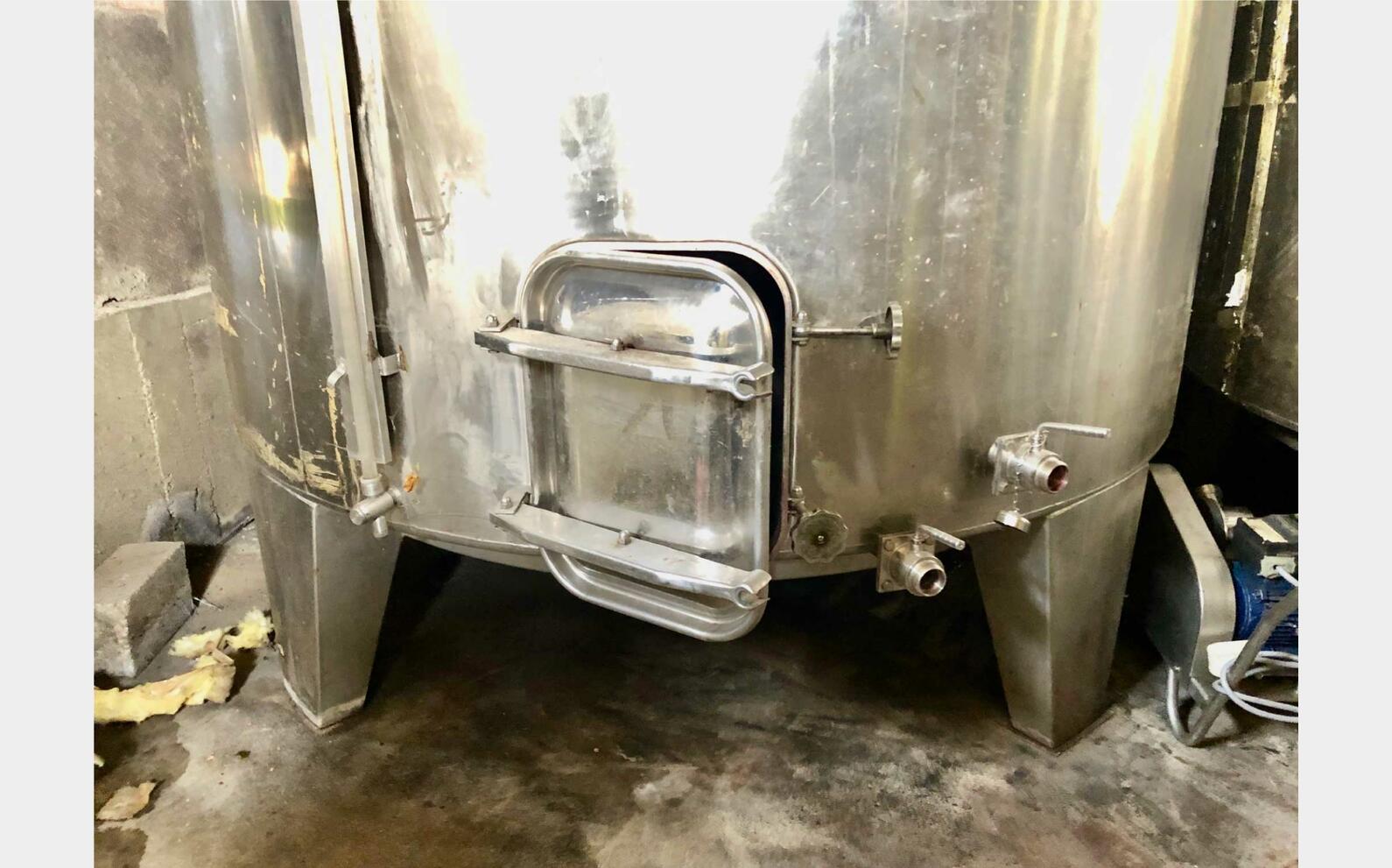 Cuve inox - Ferm&eacute;e 122 HL (12 200 litres) CTM
