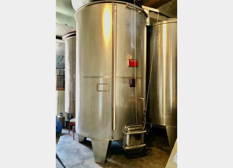Stainless steel tank with floating cap - Conical bottom on feet