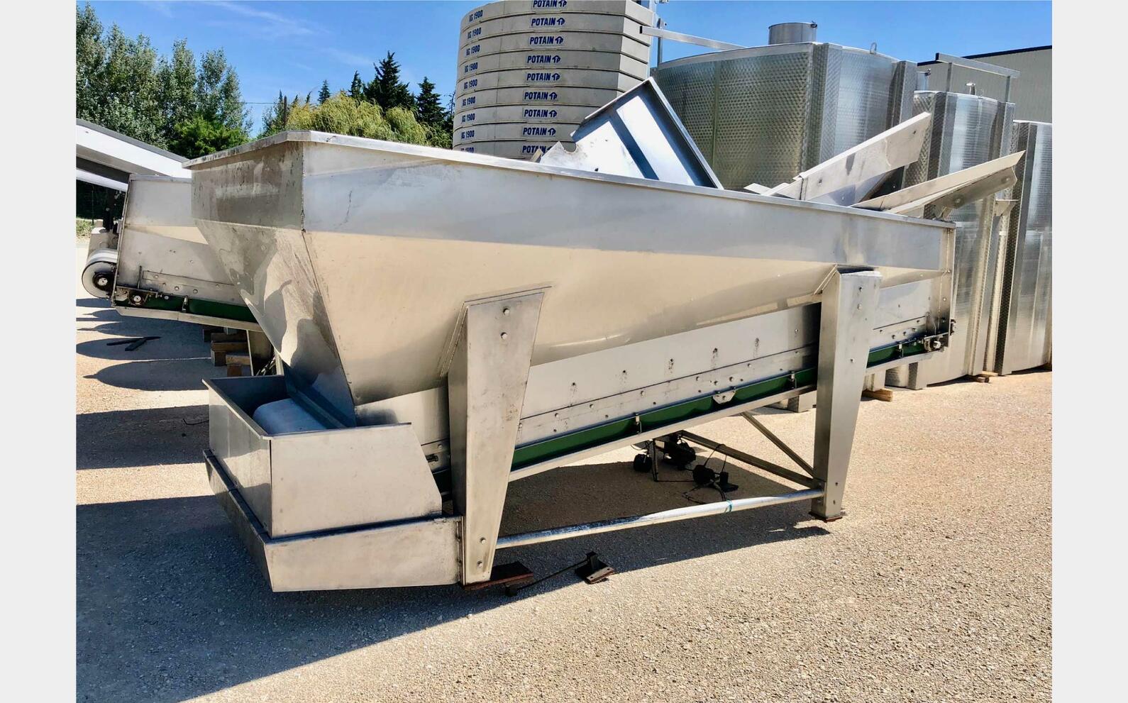 Conveyor belt 30 HL (3 000 liters) BUCHER