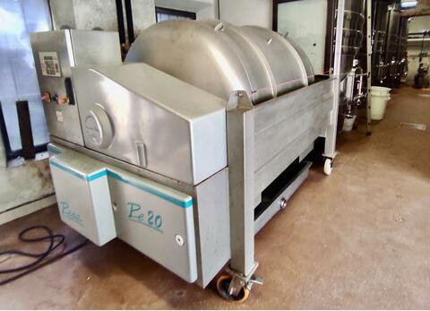 Pneumatic press - PE 20 20 HL (2 000 liters) PERA