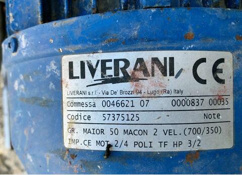 Impeller pump 90 > 180 HL/hour LIVERANI