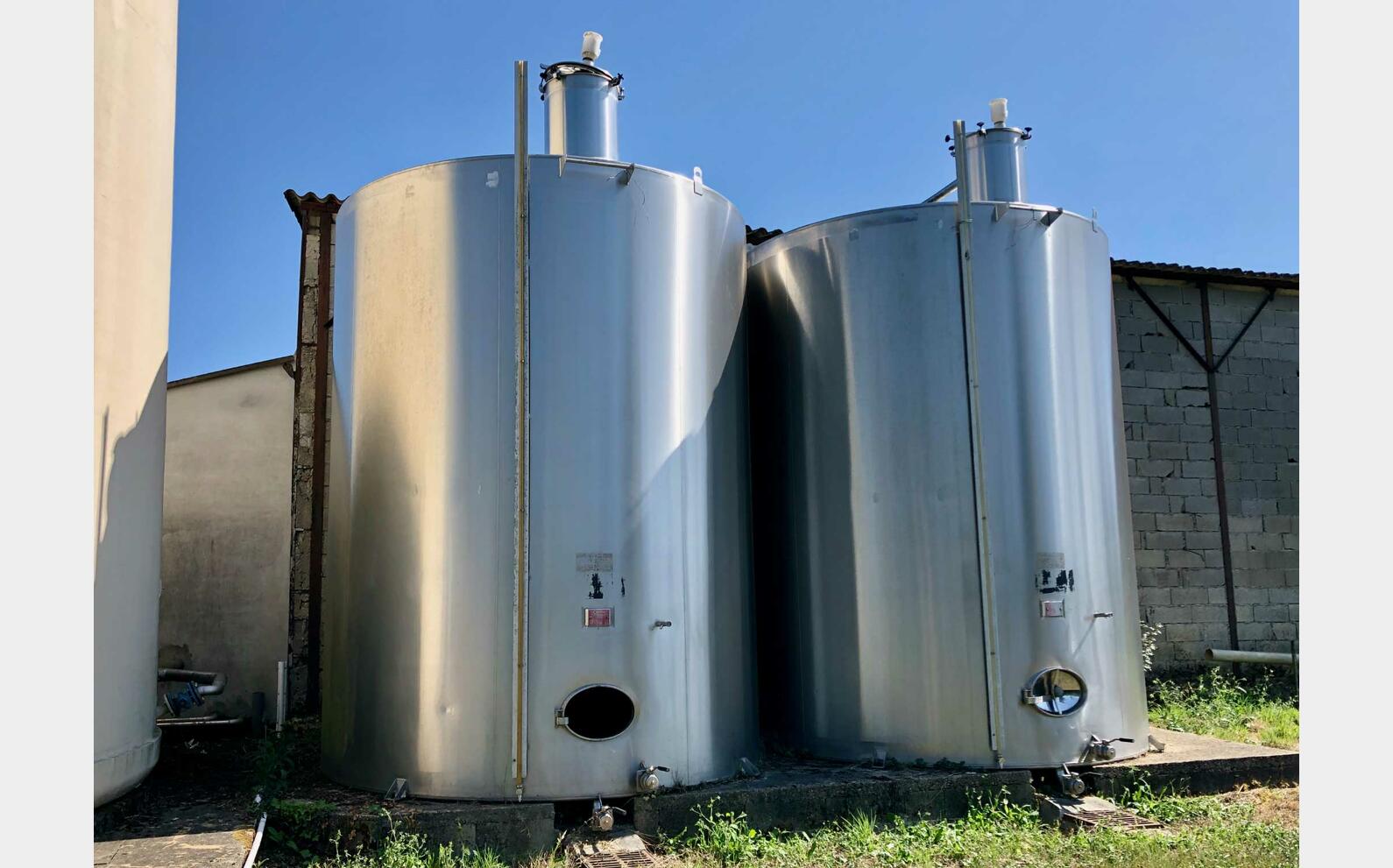 Stainless steel tank - Storage 330 HL (33 000 liters) CHALVIGNAC