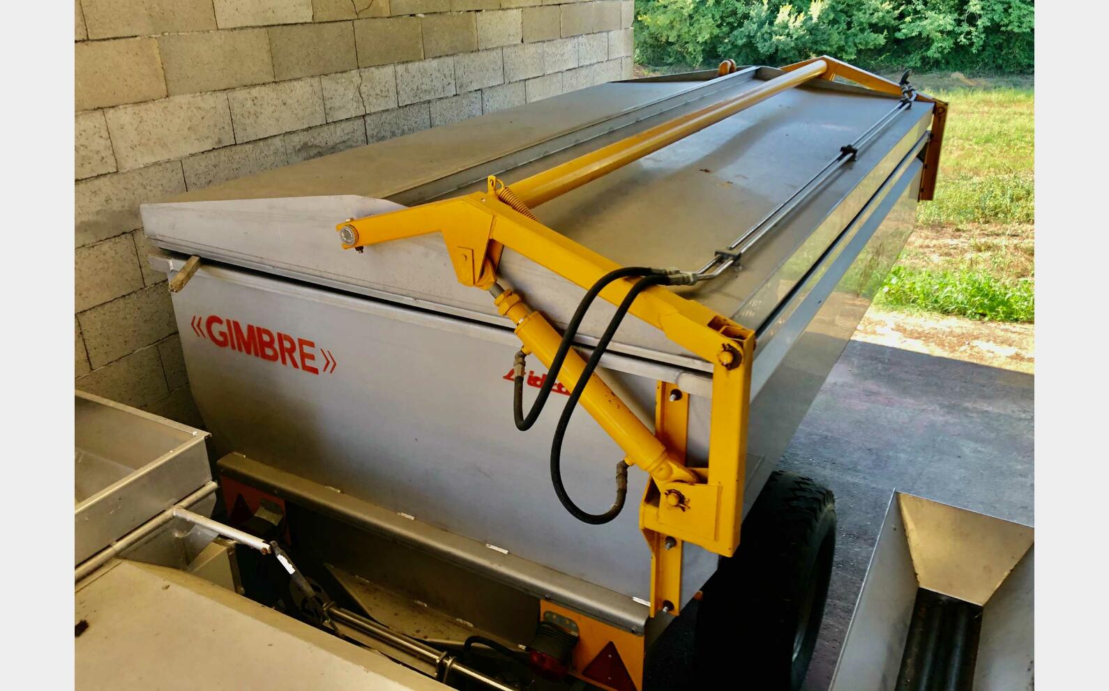 Benne &agrave; vendange - BV 50 50 HL (5 000 litres) GIMBRE