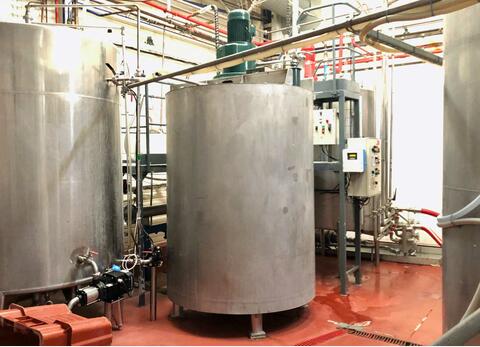 Stainless steel tank - Agitated