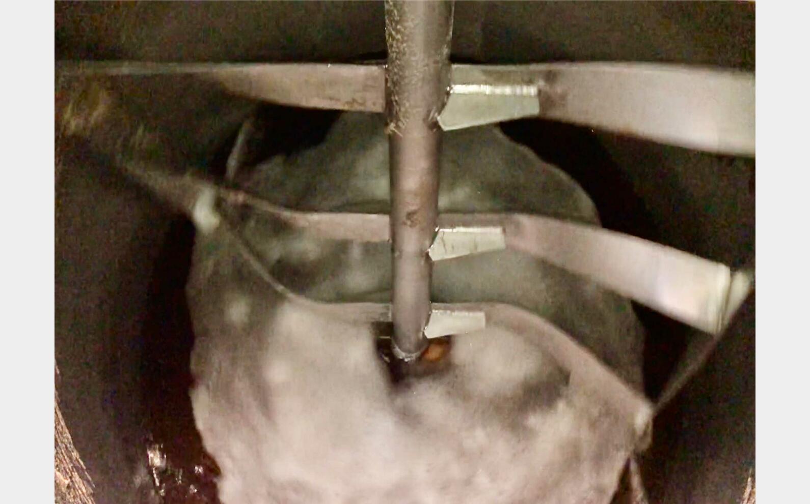 Stainless steel tank 33 HL (3 300 litres)