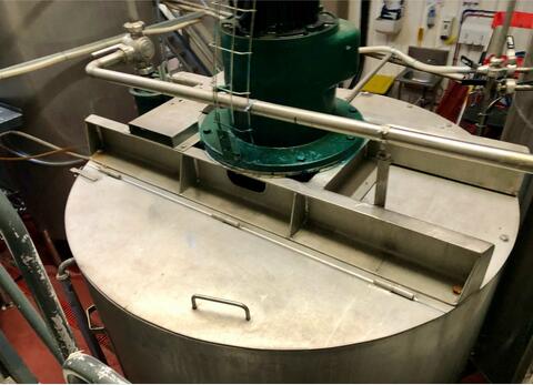 Cuve inox 33 HL (3 300 litres)