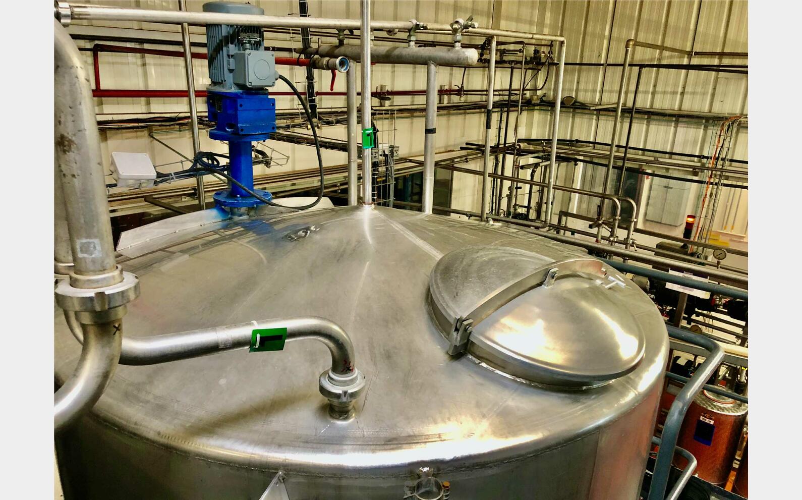 Cuve inox 304 - Ferm&eacute;e 65 HL (6 500 litres)