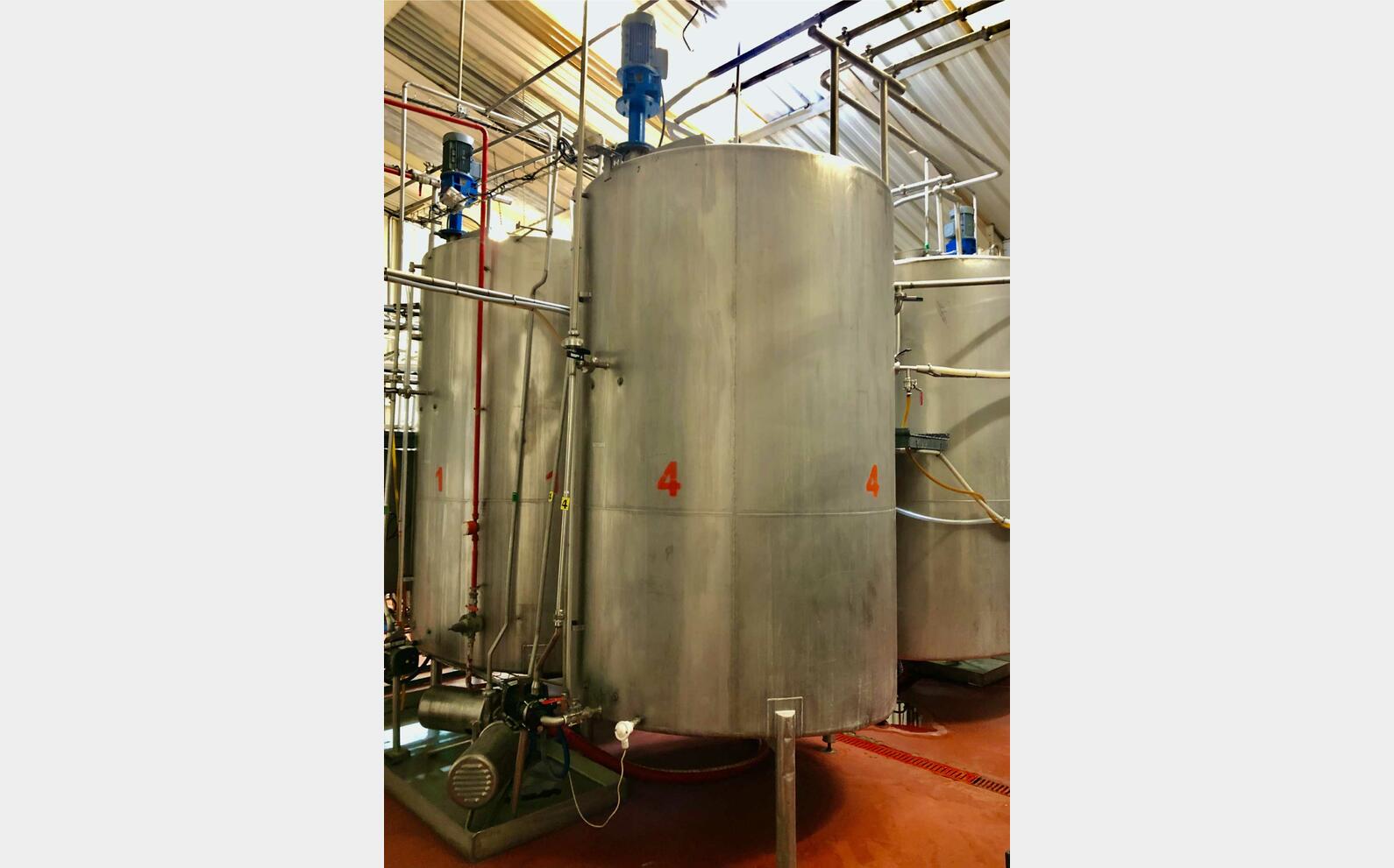 Cuve inox 304 - Ferm&eacute;e 65 HL (6 500 litres)