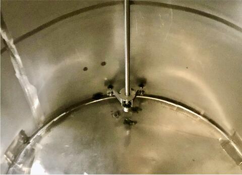 Stainless steel tank - Agitated