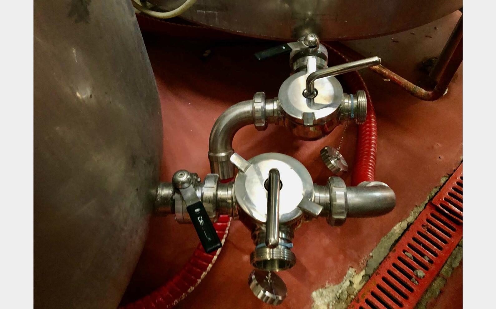 Cuve inox 304 - Ferm&eacute;e 65 HL (6 500 litres)