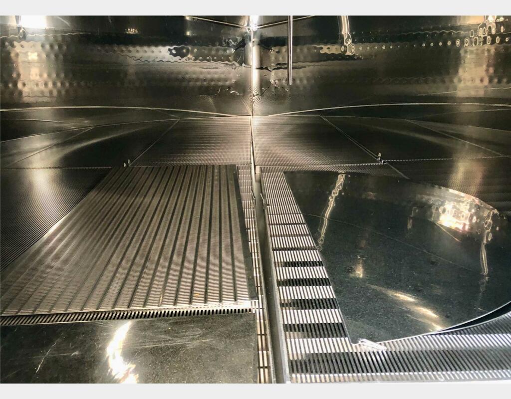 Stainless steel tank 304 - Truncated cone