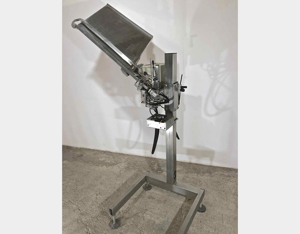 Distributeur de capsules