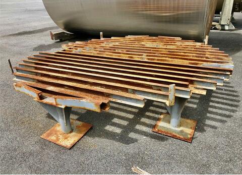 Stainless steel tank - Closed 317 HL (31 700 liters)