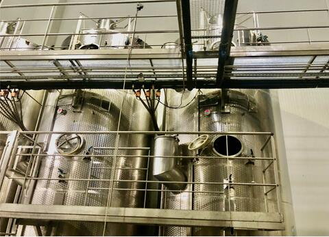 Stainless steel tank - Temperature controlled 225HL (22 500 litres) LETINA