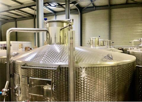 Stainless steel tank - Temperature controlled 250 HL (25 000 litres) LETINA