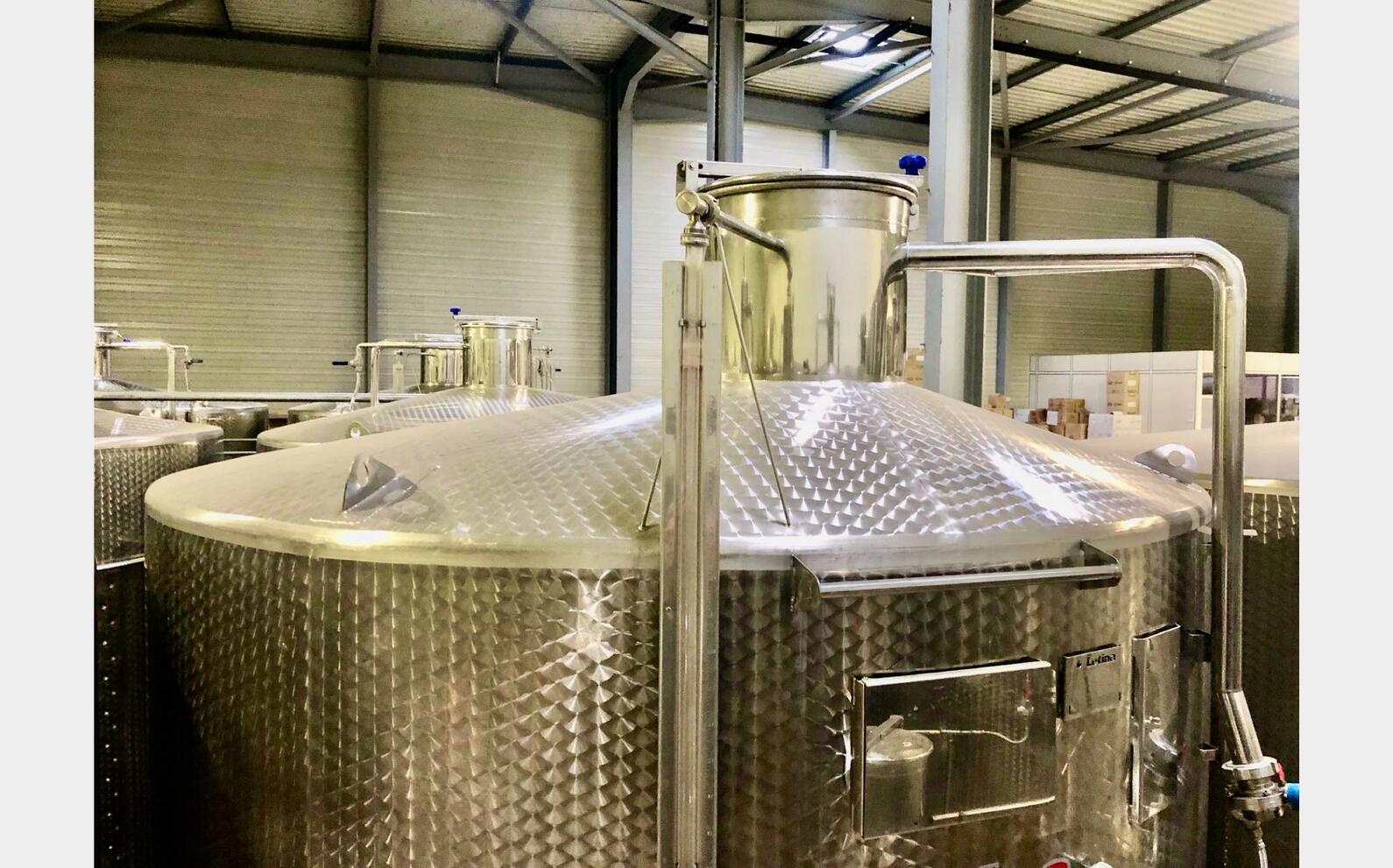 Cuve inox - Thermor&eacute;gul&eacute;e 250 HL (25 000 litres) LETINA