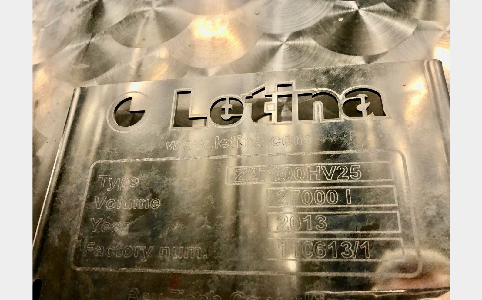 Stainless steel tank - Temperature controlled 270 HL (27 000 litres) LETINA