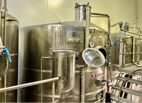 Stainless steel tank - Temperature controlled 250 HL (25 000 litres) LETINA