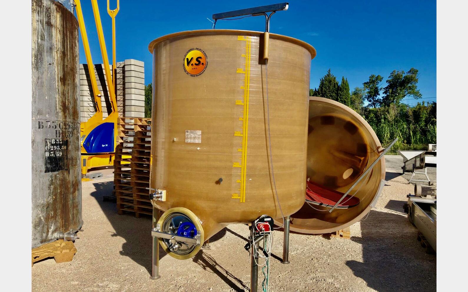 Fiber tank - Floating cap 60 HL (6 000 litres) VS