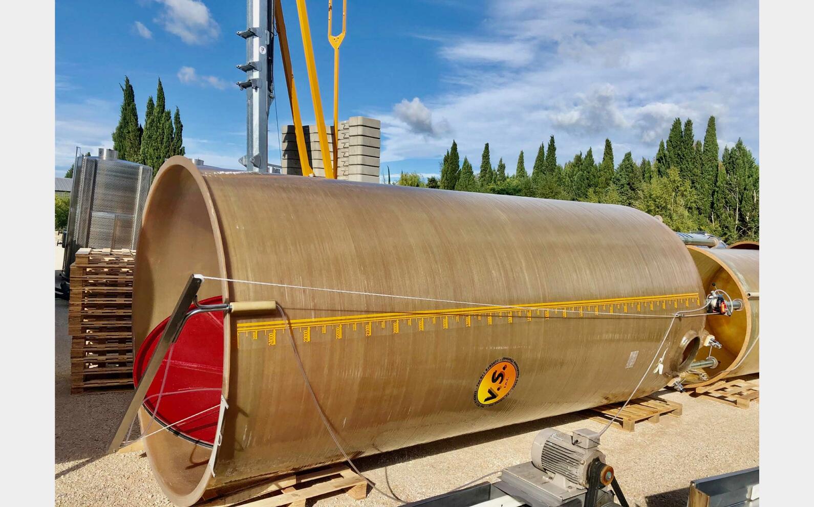 Fiber tank - Floating cap 250 HL (25 000 litres) VS