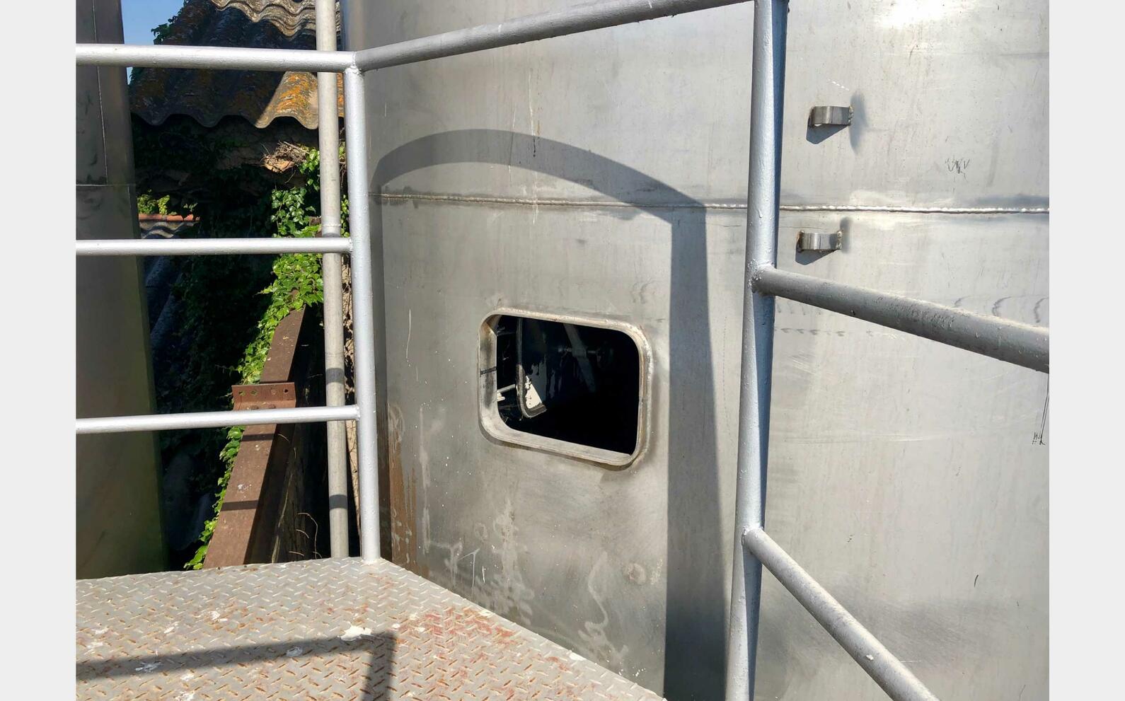 Stainless steel tank 450 HL (45 000 liters)