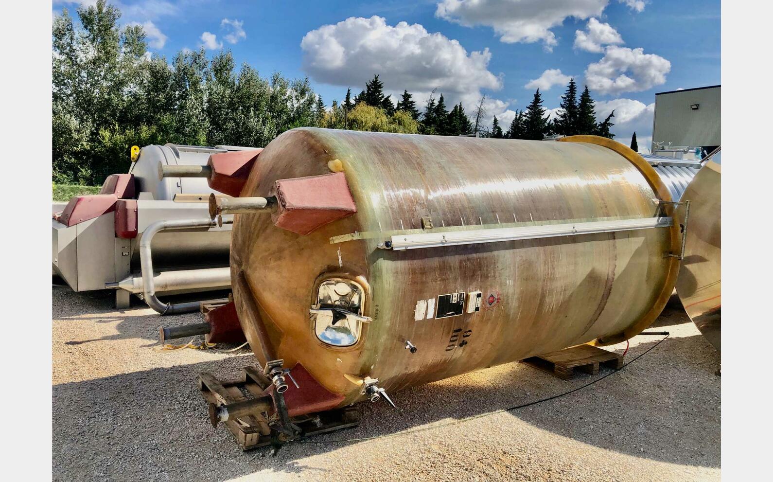 Fiber tank - Floating cap 100 HL (10 000 litres)