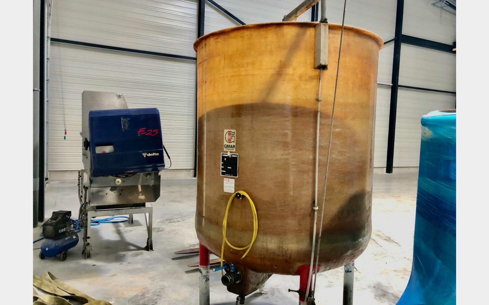 Cuve fibre - Chapeau flottant 30 HL (3 000 litres)
