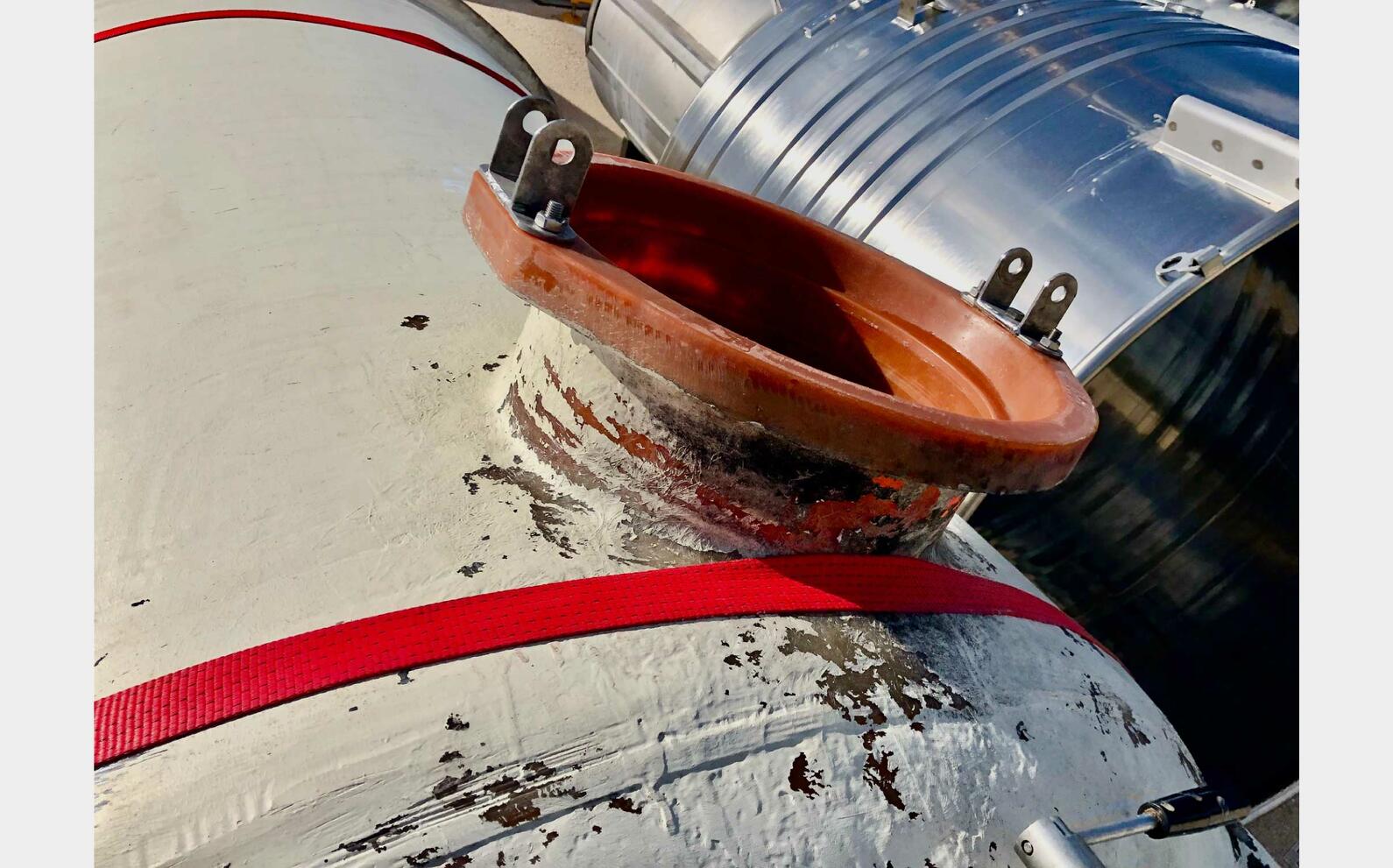 Fiber tank - Floating cap 50 HL (5 000 litres)
