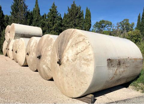 Coated steel tank - On feet - Storage