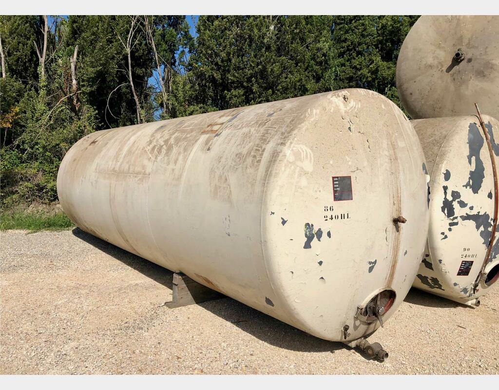 Cuve acier rev&ecirc;tu - Horizontale 240 HL (24 000 litres)