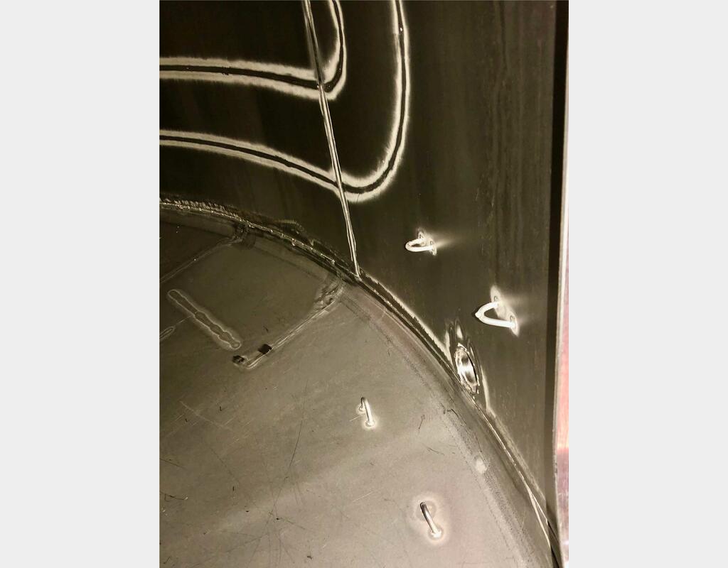 Cuve acier inox 304L cylindrique  - Verticale sur pieds