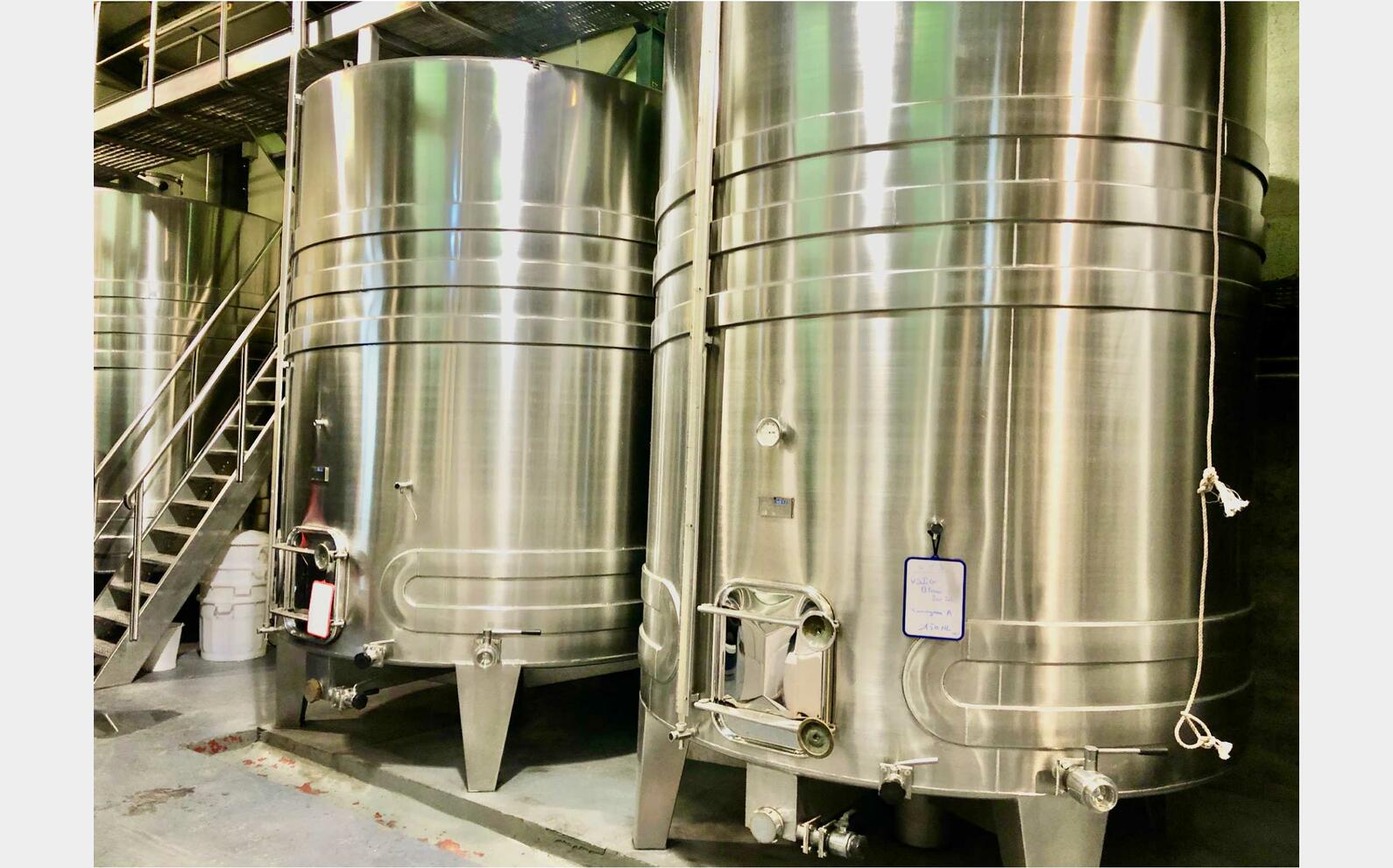 Cuve &agrave; d&eacute;bourbage - Inox 304L 150 HL (15 000 litres) STAI