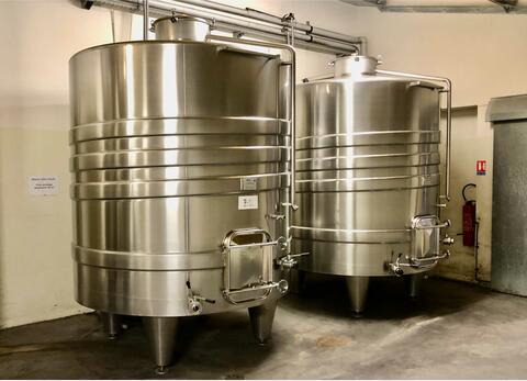 304L stainless steel tank - Cylindrical  - Vertical on legs