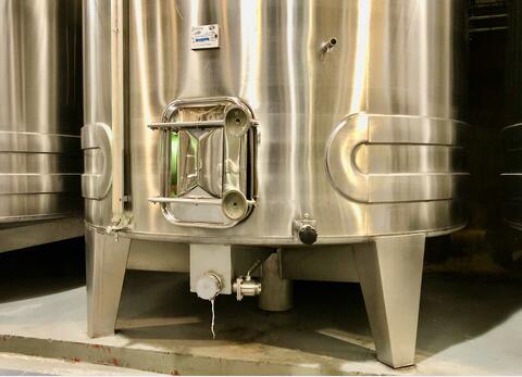 304L stainless steel tank 150 HL (15 000 litres) STAI