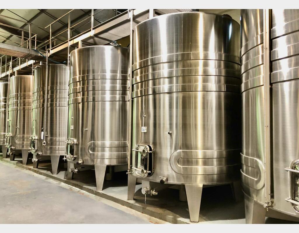 Cuve inox 304L 150 HL (15 000 litres) STAI