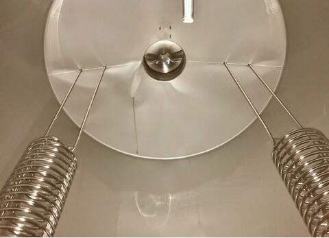 304L stainless steel tank - Flat bottom 190 HL (19 000 litres) STAI