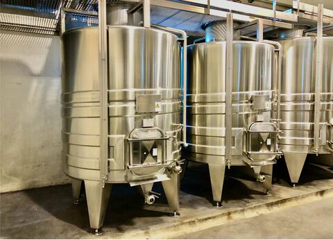 304L stainless steel tank - Cylindrical  - Vertical on legs