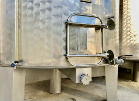 Stainless steel tank 304L - Internal flag 150 HL (15 000 litres) LAGOUARDE