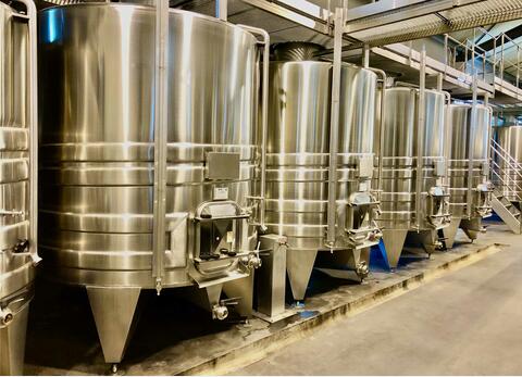 Cuve inox 304L 75 HL (7 500 litres) STAI