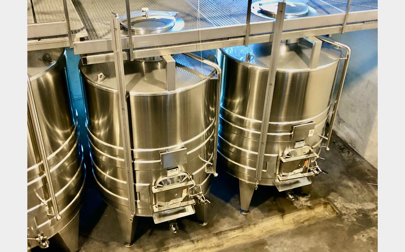 Cuve inox 304L 40 HL (4 000 litres) STAI
